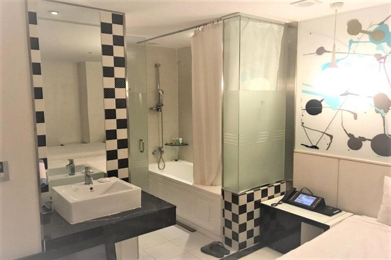 Benikea Hotel Acacia Seoul Exteriör bild
